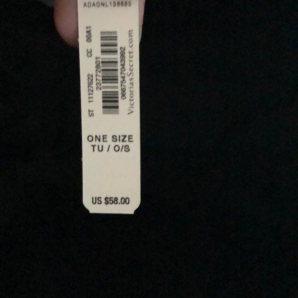 LOVE Tote - Picture 4 of 5